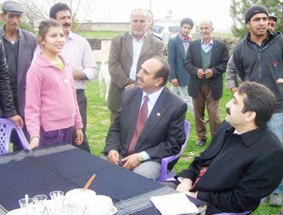 RESUL KıR - 8. Sınıf Öğrencisi Kaymakam Kır'dan Yardım İstedi