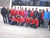 Hakkari Bayan Futbol Takımı Erzurum'a Hareket Etti