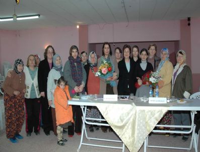 ÇIĞLI BELEDIYESI - Sasalı'da Kadın Sorunları Tartışıldı