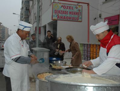 Şehzadeli Veliler Çanakkale Şehitleri Anısına Lokma Döktürdü