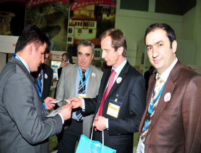 HALIL BERK - Sunexpress Hava Yolları Van'dan Avrupa'ya Uçuşlar Başlatmak İstiyor