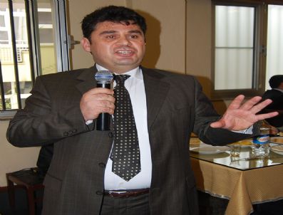 KÜÇÜK EV - Kalida'nın Kahvaltısında Deprem Konuşuldu