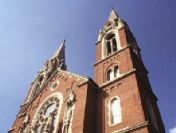 Kilise tacize uğrayan çocuklardan özür diledi