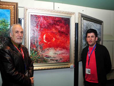 HALIL BERK - Vanlı Ressam Mustafa Göral 9'ncu Kişisel Sergisini Itb Berlin Fuarı'nda Açtı