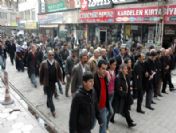 BDP'liler Halepçe Katliamı'nı Protesto Etmek İçin Yürüdü