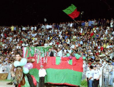 GALIP ENSARIOĞLU - Bursaspor'a ceza vermeyenler şimdi neredeler