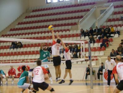 ÇETIN ÇELIK - Gemlik Belediyespor'un Üçüncü Lig Hayali Suya Düştü