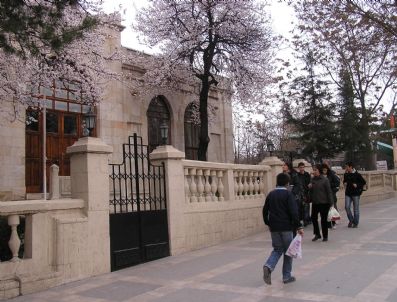 Malatya'da Çiçek Açan Kayısı İçin Meteoroloji'nen Don Uyarısı