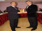 Öğrencilerden Protokole 'Special Balık Dolması'