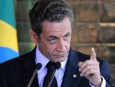 CARLA BRUNI - Sarkozy'e sandık uyarısında bulunuldu
