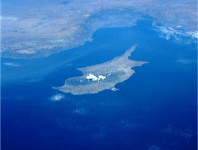 LIBERAL DEMOKRAT PARTI - Türkiye'nin Avrupa Birliğine girmesi için Kıbrıs istenmemeli