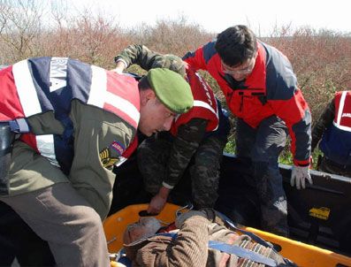 DURSUN BALABAN - Bataklıkta 20 Saat Kurtarılmayı Bekledi