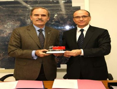 PETDER - İmzalar Çevre İçin Atıldı