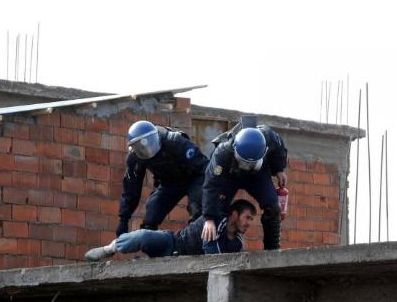 MELİH KİBAR - Sapanca'da Yıkım Gerginliği