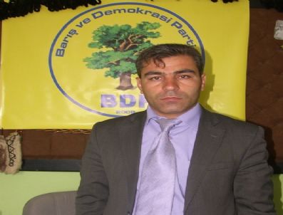 YASEMIN GÖKSU - Bdp Silopi İlçe Başkanı Alkış Nevruz'un Şölen Havasında Kutlanmasını İstedi