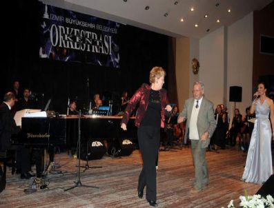 PAMUKÇU - Gençlere Taş Çıkarttılar