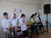 İlköğretimli Minikler Bilgileriyle Yarıştı