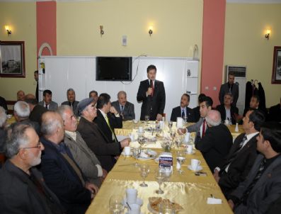 MUSTAFA EREN - Malatya Belediye Başkanı Ahmet Çakır, Muhtarlarla Toplantı Yaptı