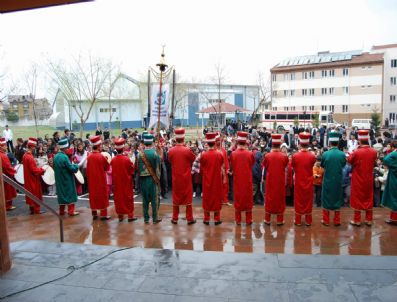 Mehter Takımından Özel Tevfik Kuşoğlu'na Ziyaret