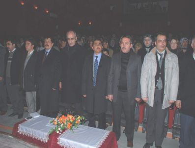 İLYAS ARSLAN - Sorgun'da Çanakkale Şehitlerini Anma Gecesi Düzenledi