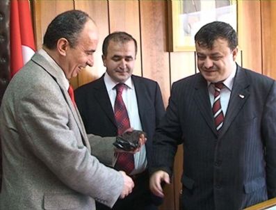 MADEN İŞ - Maden-iş'ten Depremzedelere 17 Bin Tl