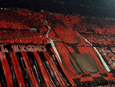 SERİE A TAKIMLARI - Milan, Inter'i Destekliyor