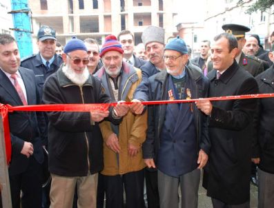 Of Ve Hayrat'ta Şehitler Unutulmadı