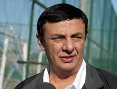 Açlık Grevinde Olan Kocaelispor Başkanı Hastanelik Oldu