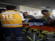 Öğrenci Servisi Devrildi: 22 Yaralı