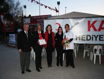 Şehit Yakınlarından Kan Bağışı