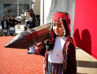 Şehzade Mehmet İlköğretim Okulu'nda Çanakkale Coşkusu