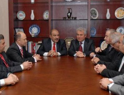 TURHAN AYVAZ - Kilis Valisi Turhan Ayvaz Gto'yu Ziyaret Etti