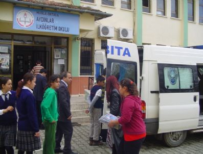 Tübitak Yayını 15 Bin Kitap Ve Dergiler Okullara Dağıtıldı
