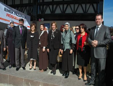 HASAN ALİ ÇELİK - Ak Parti Sakarya Kadın Kolları Tarafından Emek Pazarı Açıldı