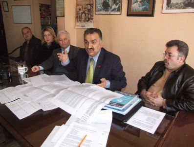 Mhp Bandırma Meclis Üyesi Turhan'ın Basın Toplantısı