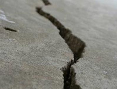 Tunceli'de 4.0 şiddetinde deprem paniğe neden oldu.