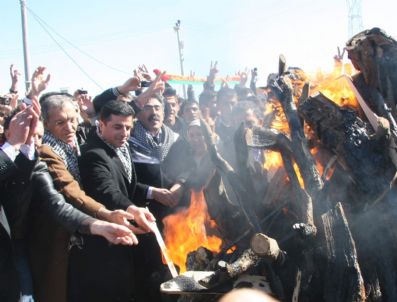 AHMET ODABAŞ - Bingöl'de Nevruz Kutlaması