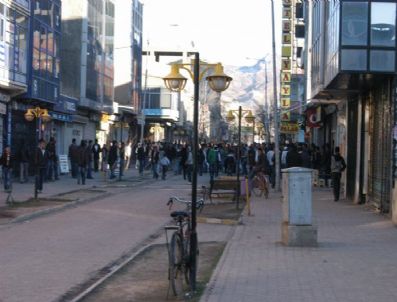 CANAN KORKMAZ - Doğubayazıt'ta Nevruz Kutlaması Sonrası Gerginlik