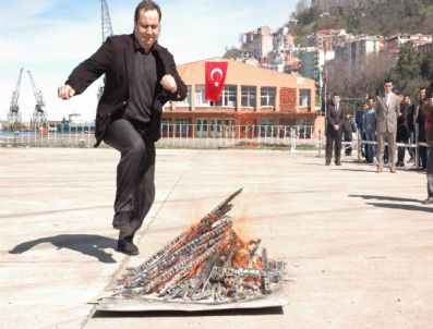 OSMAN METIN ÖZTÜRK - Giresun'da Nevruz Kutlamaları