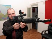 Hepar İlçe Başkanı 'Silah' Geliştirdi