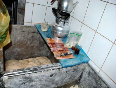 SON KULLANMA TARIHI  - Meram'da Ekmek Fırınlarına Baskın