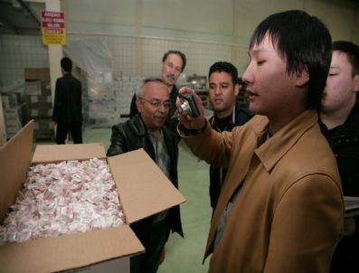 HASAN GÖKÇE - Kazak Heyet Kayseri Şeker Fabrikası'na Hayran Kaldı