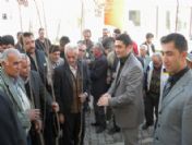 Kiğı'da Meyve Fidanı Dağıtıldı