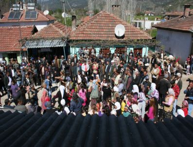 Muğla'da 'Yuvarlakçay'da Hes'e Hayır' Eylemleri Devam Ediyor