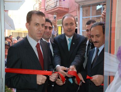 UĞUR DERSHANESI - Sandıklı'da Uğur Dershanesi'nin 180. şubesi açıldı