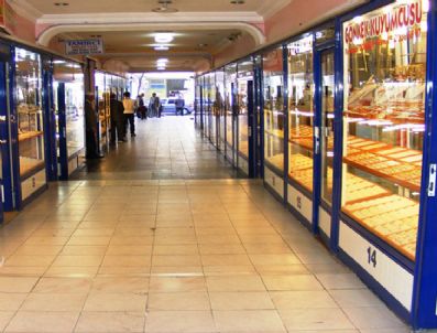 Batman'da Kuyumcu Esnafı Durgunluktan Şikayetçi