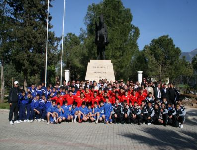 TEPECIKSPOR - Fethiyespor'un 77. Yılı Törenle Kutlandı
