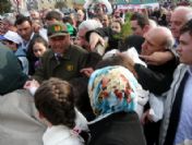 Fidan Dağıtımında İzdiham Oluşturan Vatandaşlar Rekor Kırdı