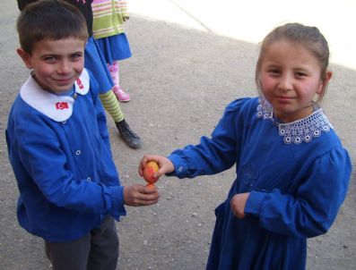 Şirinköylü Öğrenciler Nevruzu Kutladı