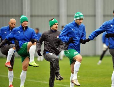 CARDFINANS - Bursaspor Şut Çalıştı